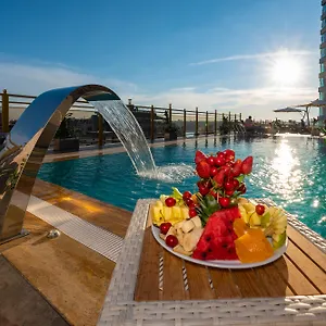 Ramada By Wyndham Pera Taksim Otel